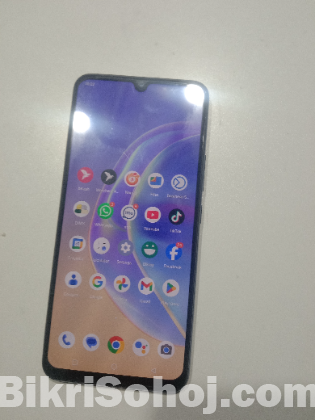 Vivo v21e 8+4/128 in Display Fingerprint